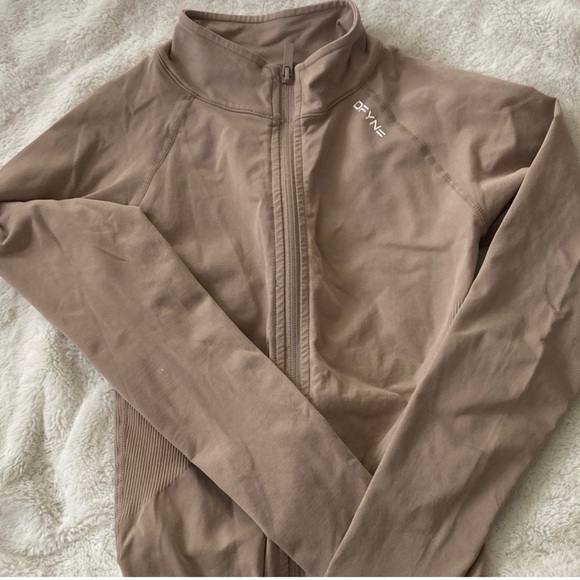 DFYNE Dynamic Zippy! - Picture 2 of 4